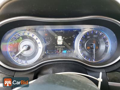 2016 CHRYSLER 300C, фото 9