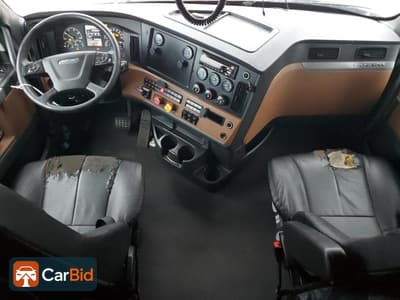 2021 FREIGHTLINER CASCADIA 126, photo 9