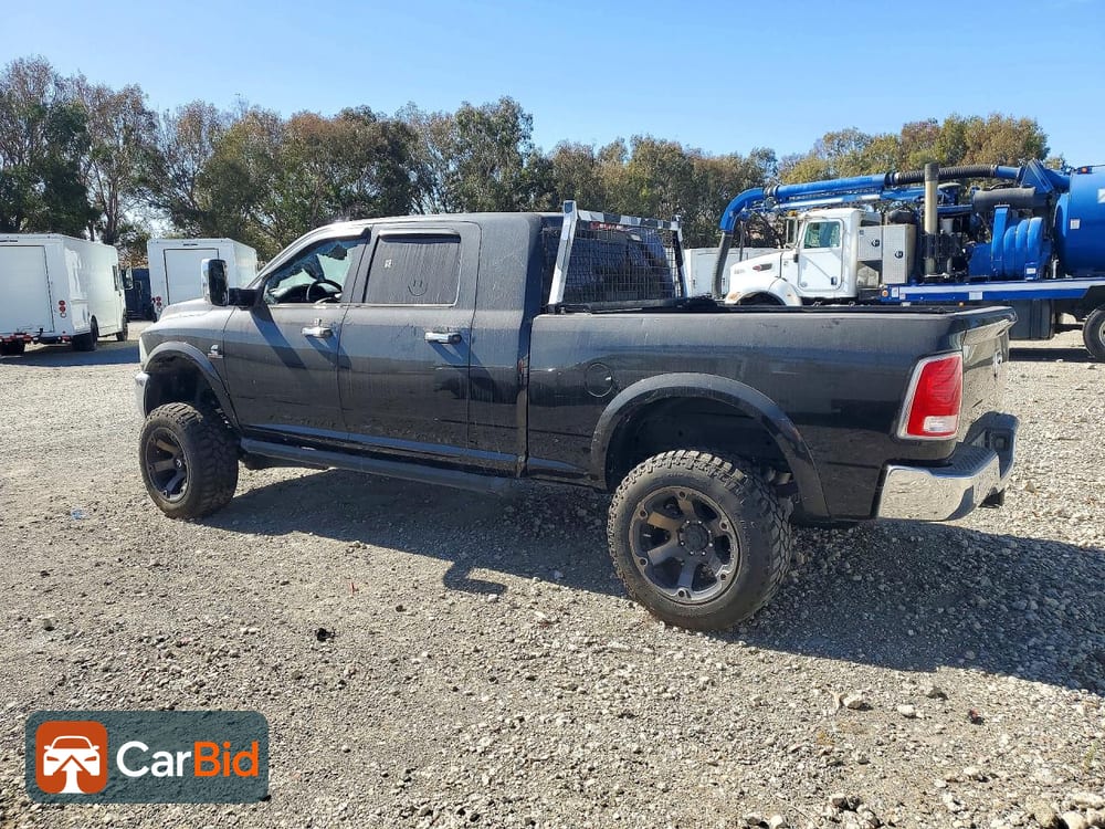 2018 RAM 3500 LARAMIE, фото 2
