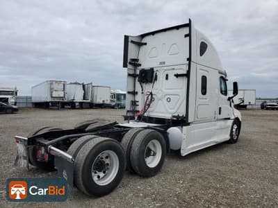 2021 FREIGHTLINER CASCADIA 126, photo 4