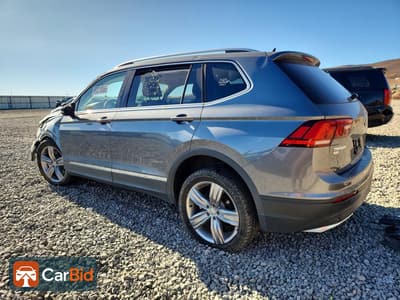 2021 VOLKSWAGEN TIGUAN SE, фото 2