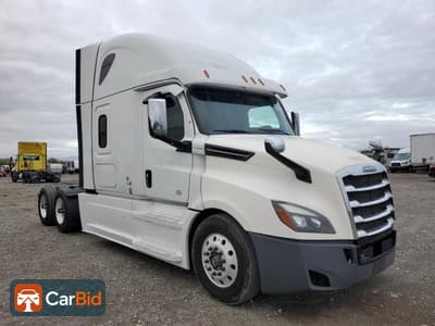 2021 FREIGHTLINER CASCADIA 126, photo 1