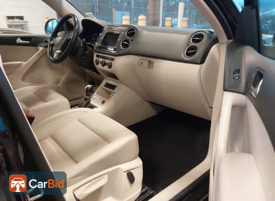 2016 VOLKSWAGEN TIGUAN SE, фото 5