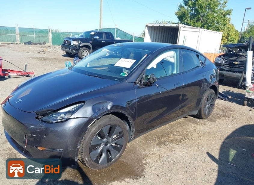 2024 TESLA MODEL Y LONG RANGE DUAL MOTOR ALL-WHEEL DRIVE, фото 2