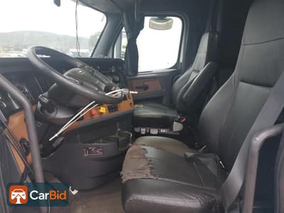 2021 FREIGHTLINER CASCADIA 126, photo 5